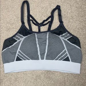 ⭐️C9 Grey and White Strappy Sports Bra⭐️